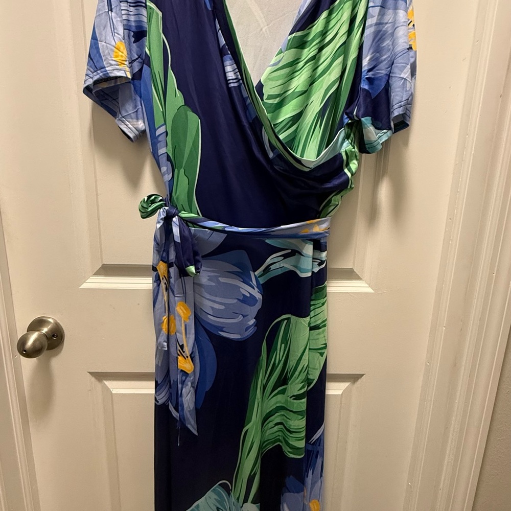 Floral Wrap Midi Dress